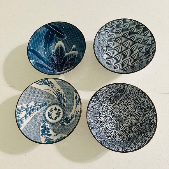 Set Of 4 Porcelain Bowls Blue & White Rice Bowls Tea Bowls Ramen Soup Bowls - Picture 1 of 12